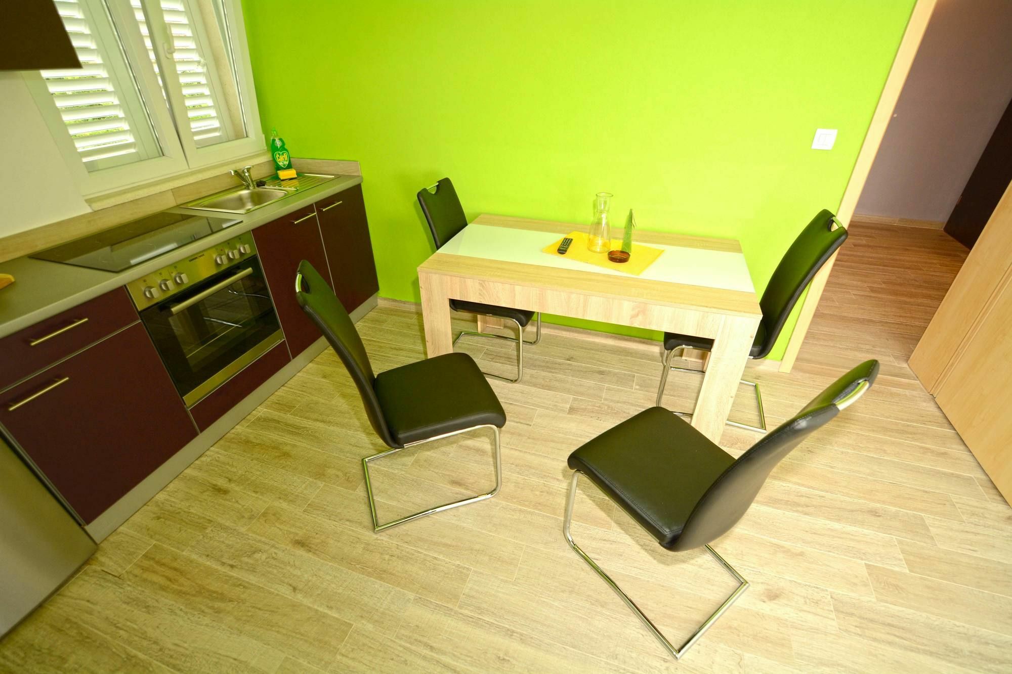 Apartments Dubas 奥瑞比克 外观 照片